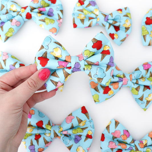 ICE CREAM - DAPPER DEXTER DOG BOW TIE