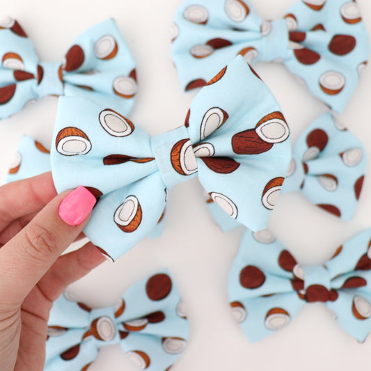 COCONUTS - DAPPER DEXTER DOG BOW TIE