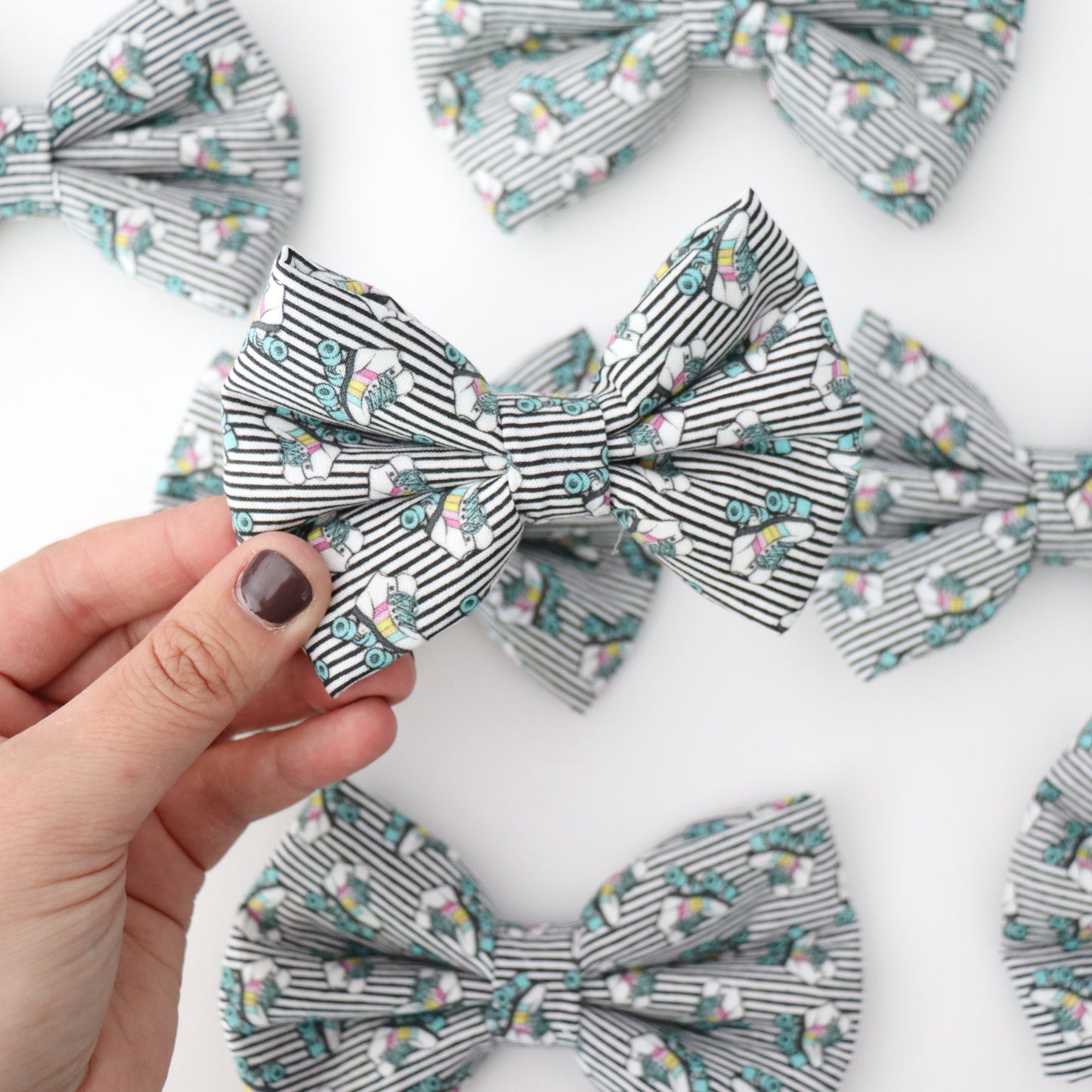 ROLLAR SKATES- DAPPER DEXTER DOG BOW TIE