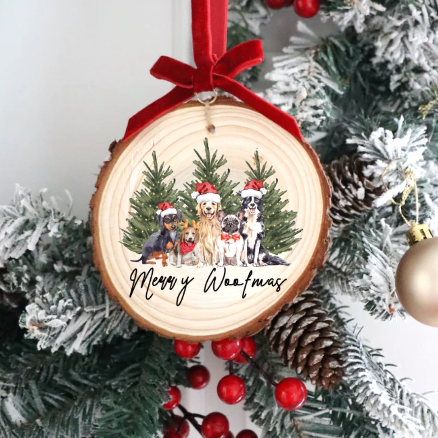 MERRY WOOFMAS ORNAMENT