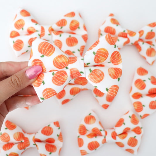 PUMPKINS - DOG BOW TIE BY DAPPER DEXTER