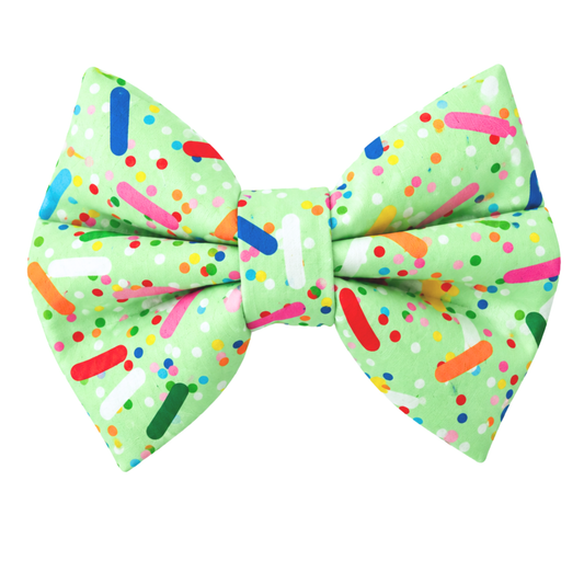 GREEN CELEBRATION - DAPPER DEXTER DOG BOW TIE