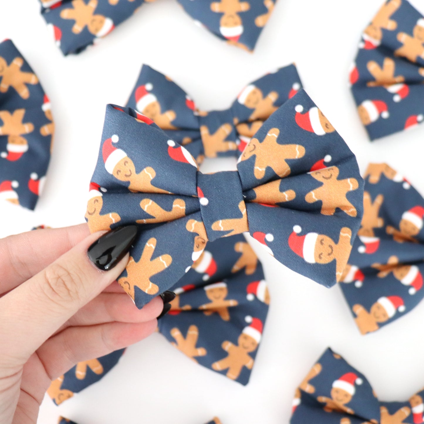 GINGERBREAD  - DAPPER DEXTER DOG BOW TIE