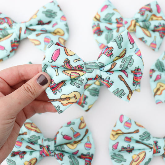FIESTA - DAPPER DEXTER DOG BOW TIE