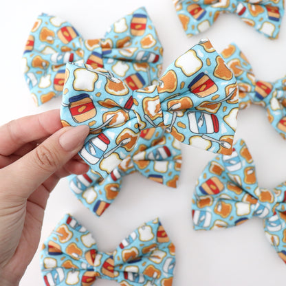 PEANUT BUTTER FLUFF- DAPPER DEXTER DOG BOW TIE
