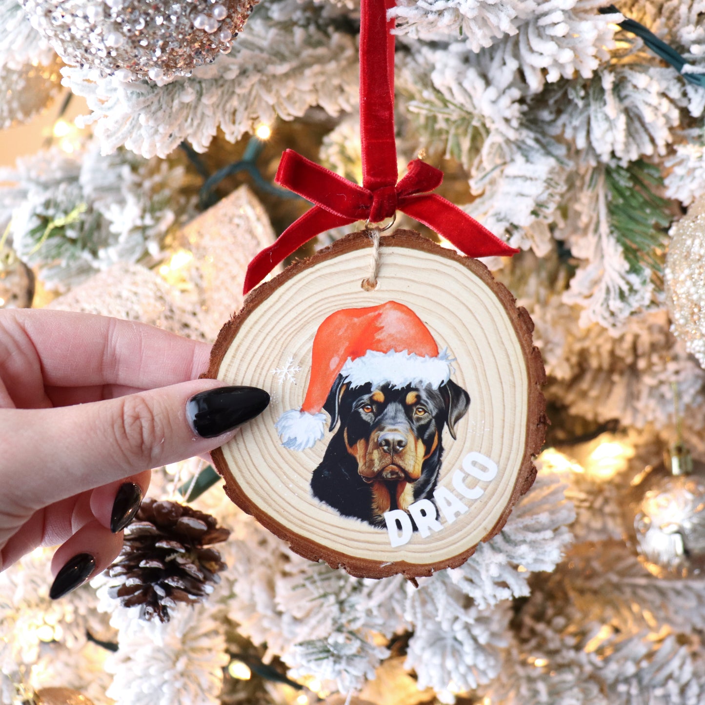 CUSTOM HOLIDAY ORNAMENT