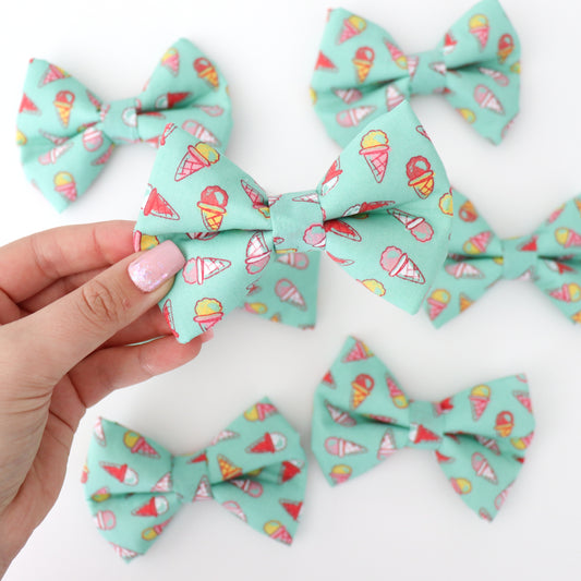 ICE CREAM (GREEN) - DOG BOW TIE BY DAPPER DEXTER