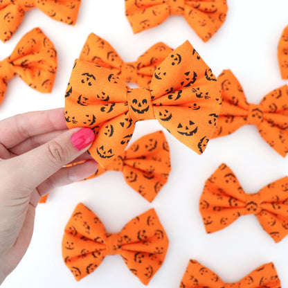 PUMPKIN FACES- DAPPER DEXTER DOG BOW TIE