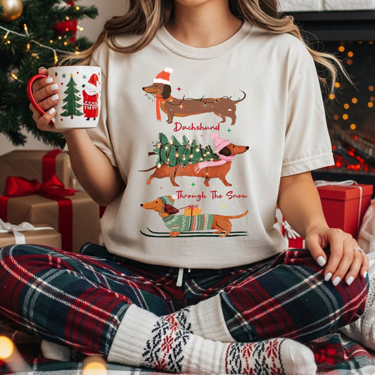 DASHHOUND THROUGH THE SNOW - IVORY TSHIRT